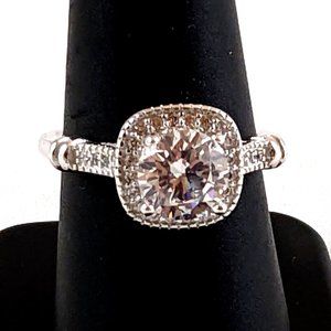 Stunning CZ 925 Silver Ring - Size 8.5